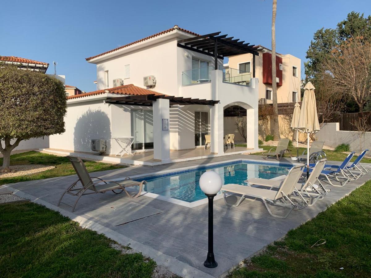 Diamond Villa *